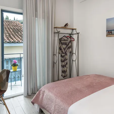 Downtown ホテル 2*