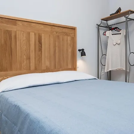 Downtown ホテル 2*