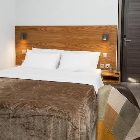 Downtown ホテル 2*