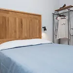 Downtown Hotel 2*