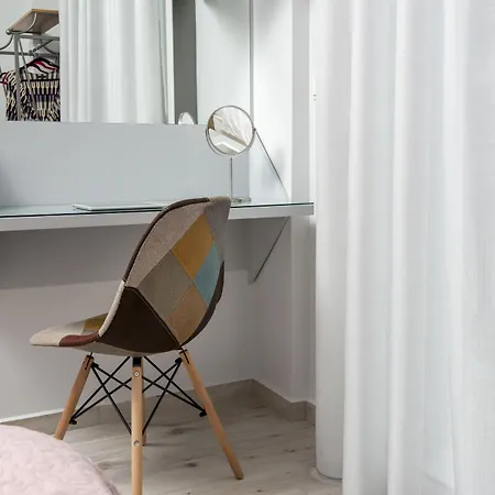 Hotel Downtown 3*